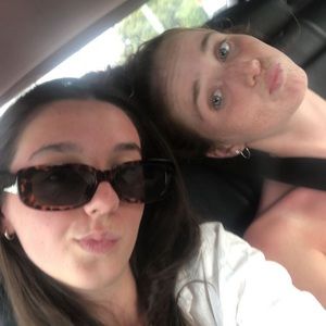 Meet your Posher, Lydia